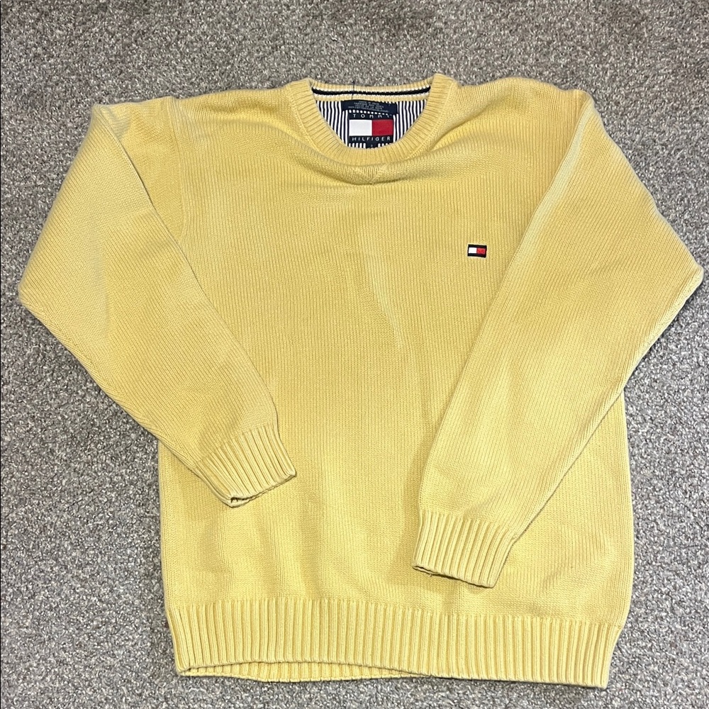 Tommy Hilfiger Men’s Yellow Crewneck Sweater